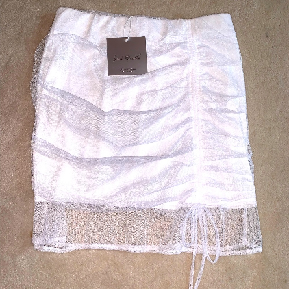 Just Quella Women’s White Miniskirt